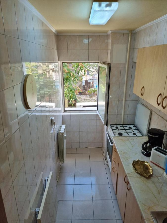 דירות Charming And Intimate Getaway In Bucharest - Near Unirii Square מראה חיצוני תמונה